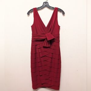 Jones New York Sleeveless V-Neck Bodycon Tiered Midi Dress Bow Accent Burgundy 4